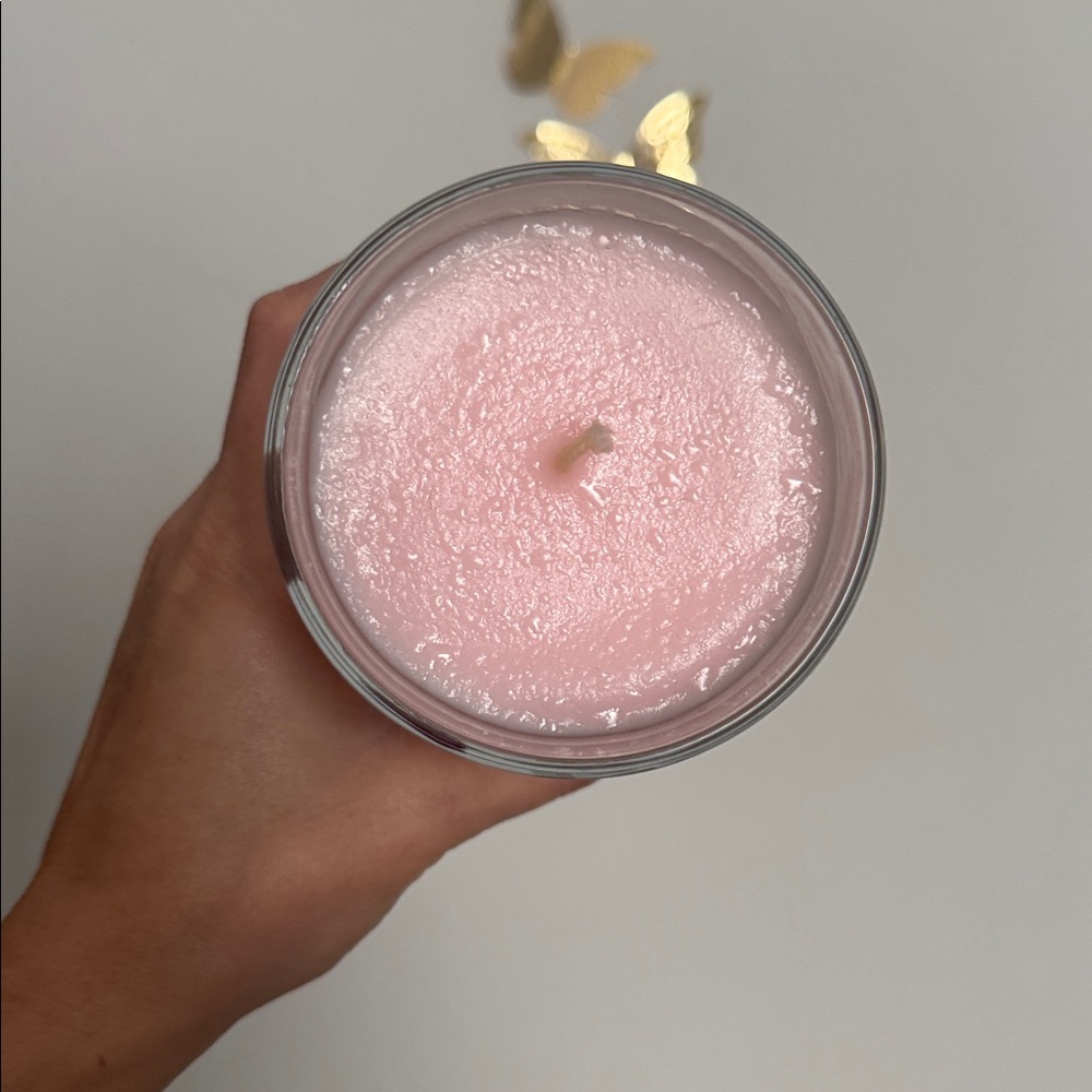 Pink 'Hooray' Candle - Picture 2 of 4
